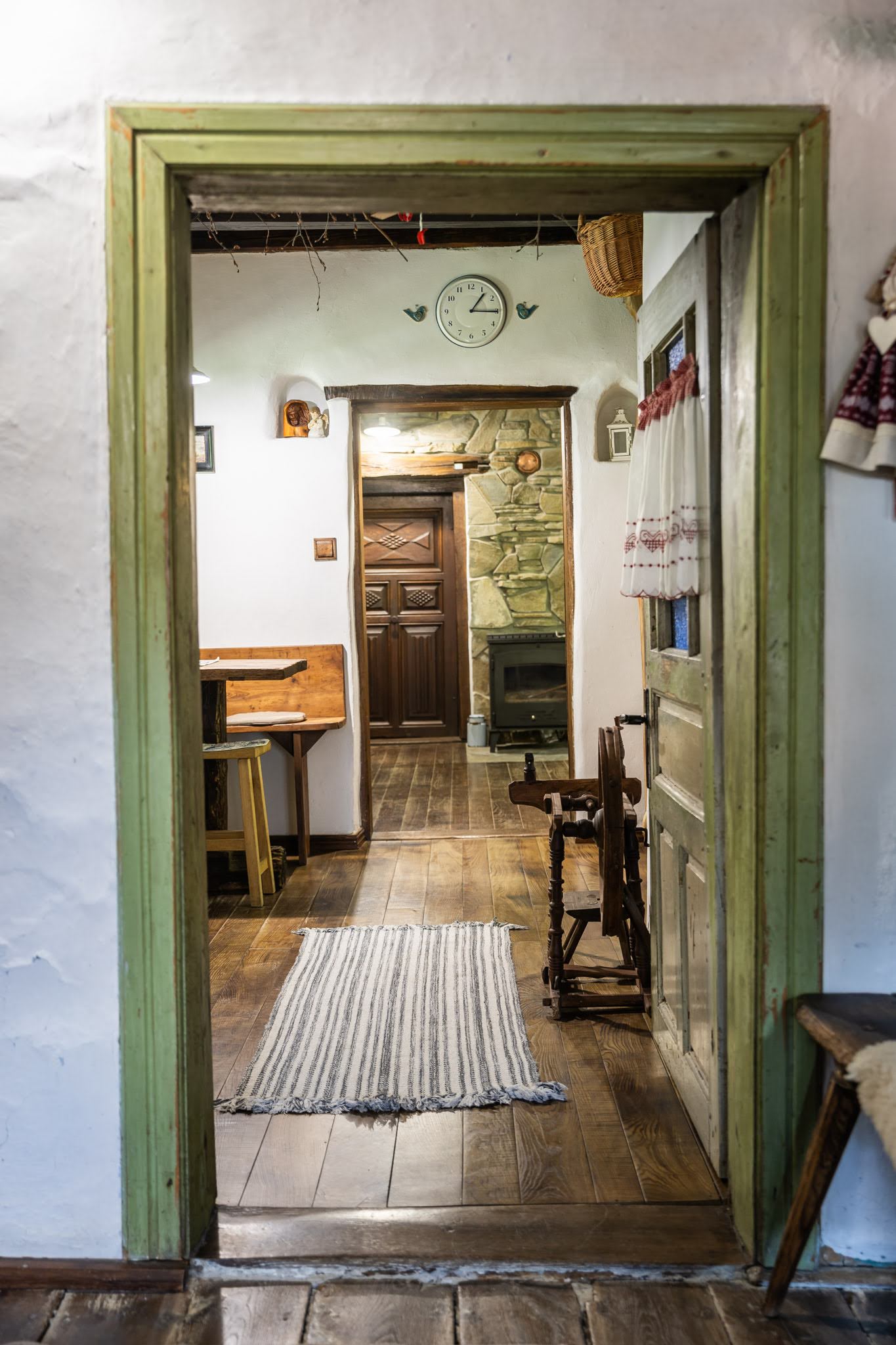 Chalupa pod lesom - interiér